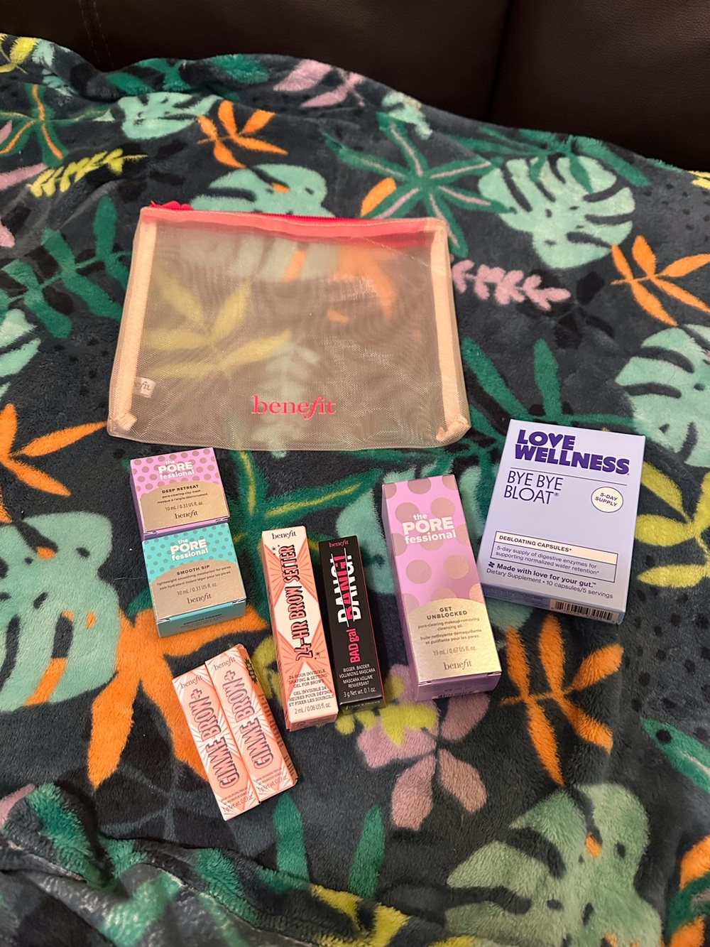 Benefit make up makeup skincare beauty bundle lot NEW ULTA SEPHORA NORDSTROM
